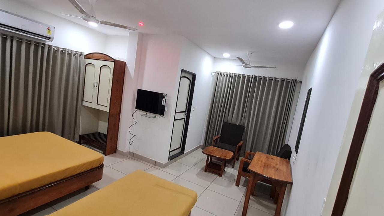 Hotel Tirth Ankleshwar Exterior photo